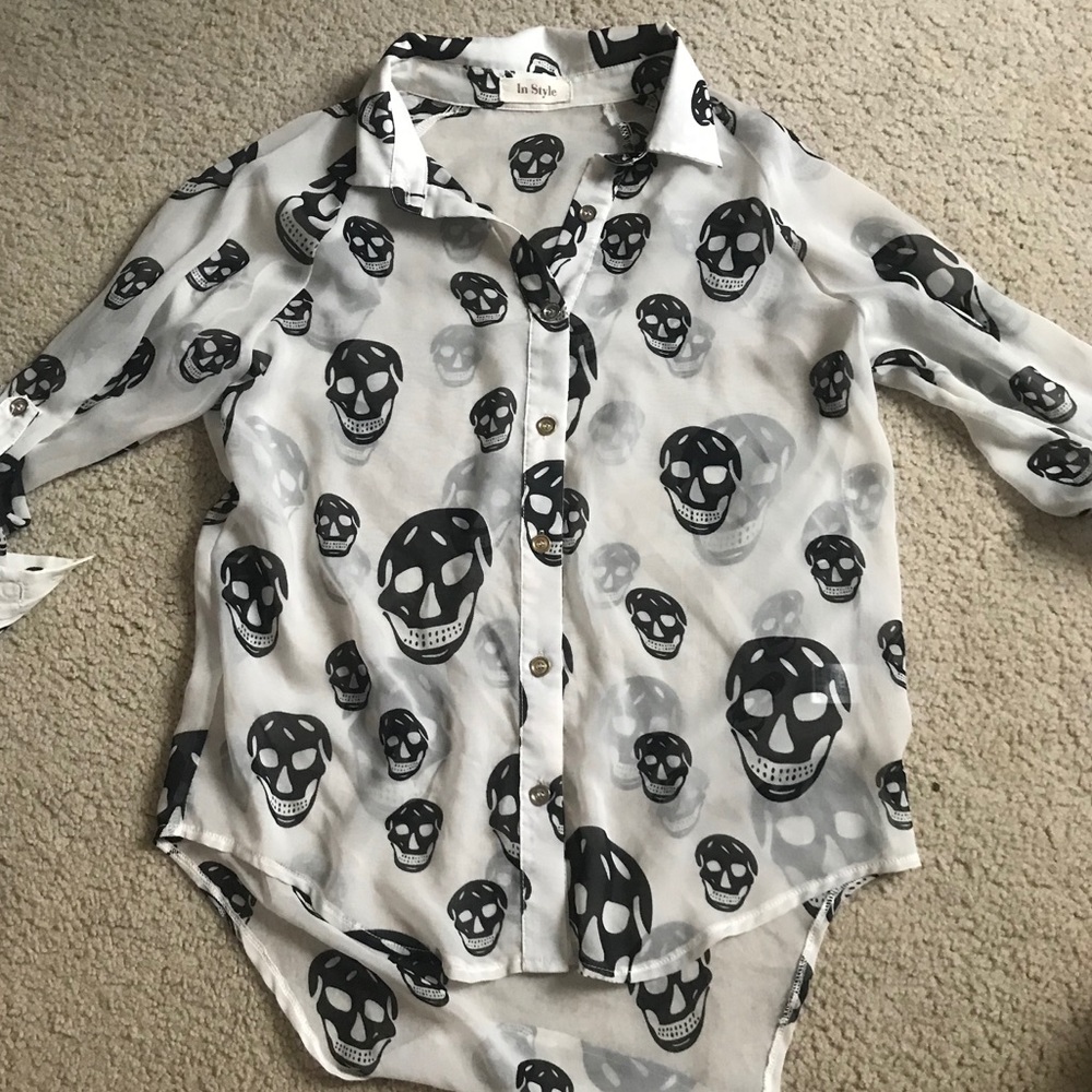 Like new! Sheer black and white skull blouse